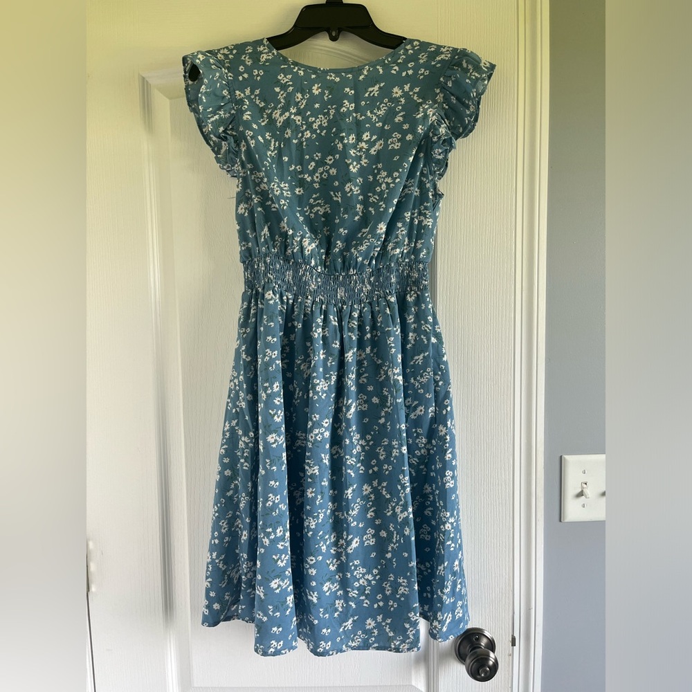 SHEIN blue with white flowers mini dress